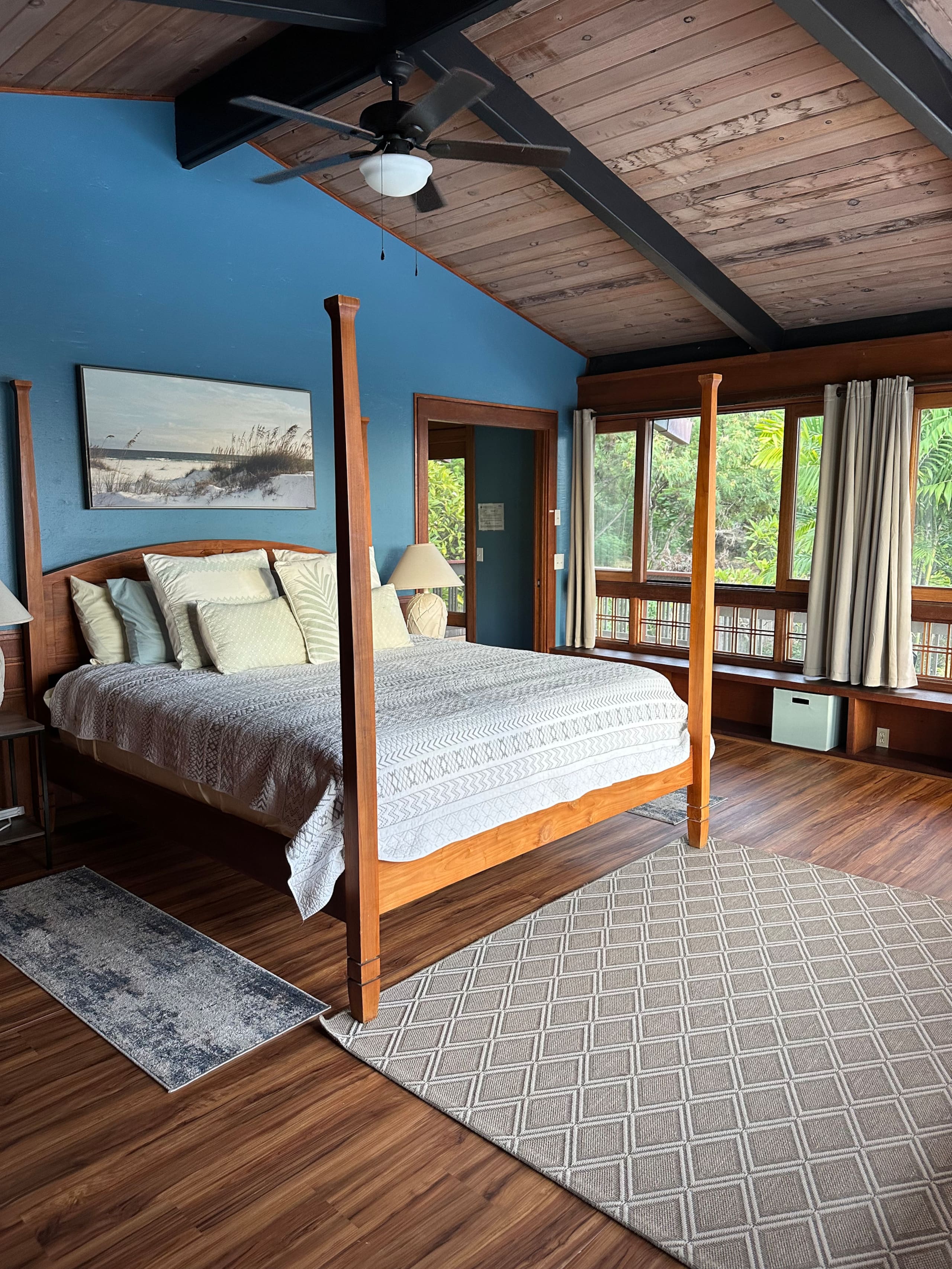 Home in Kailua-Kona · ★4.98 · 4 bedrooms · 4 beds · 3.5 baths - Image 18