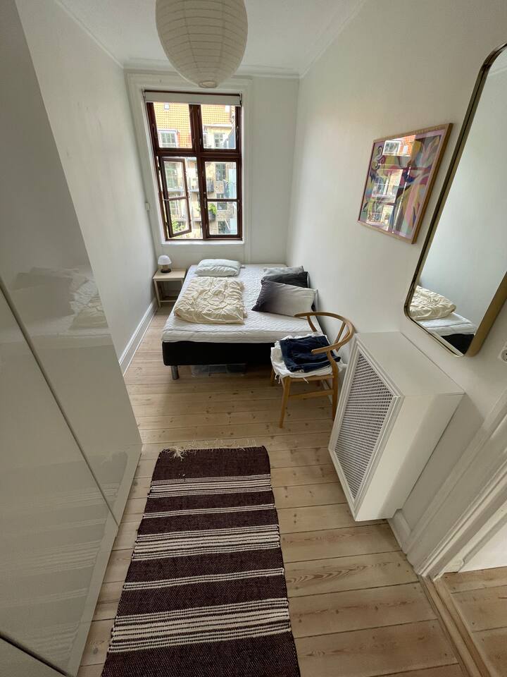 საძინებელი 2