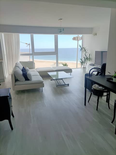 Top Airbnb: Beachfront apartment!! en Rota
