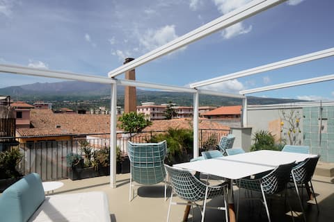 Casa del Design with Jacuzzi view Etna