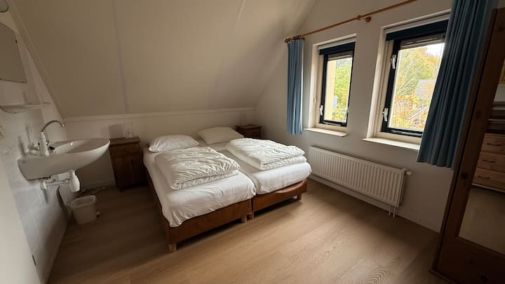 Comfortabele slaapkamers met frisse, lichte uitstraling