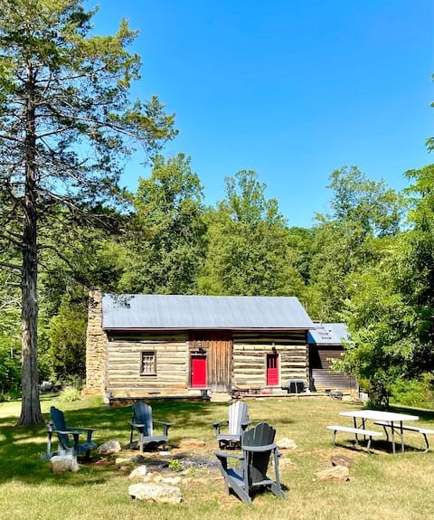 1860’s Dogtrot Log Cabin: Fire-Pit, Trails, Unique