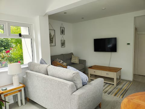 Top performing Airbnb: Riverside private annexe, 2 bed property in Penzance