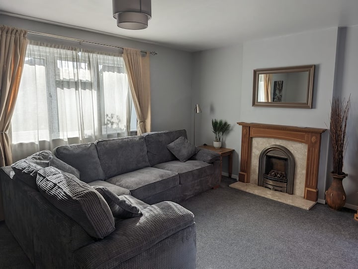 Beautiful 2 Bedroom House In Broughton Astley - Lutterworth
