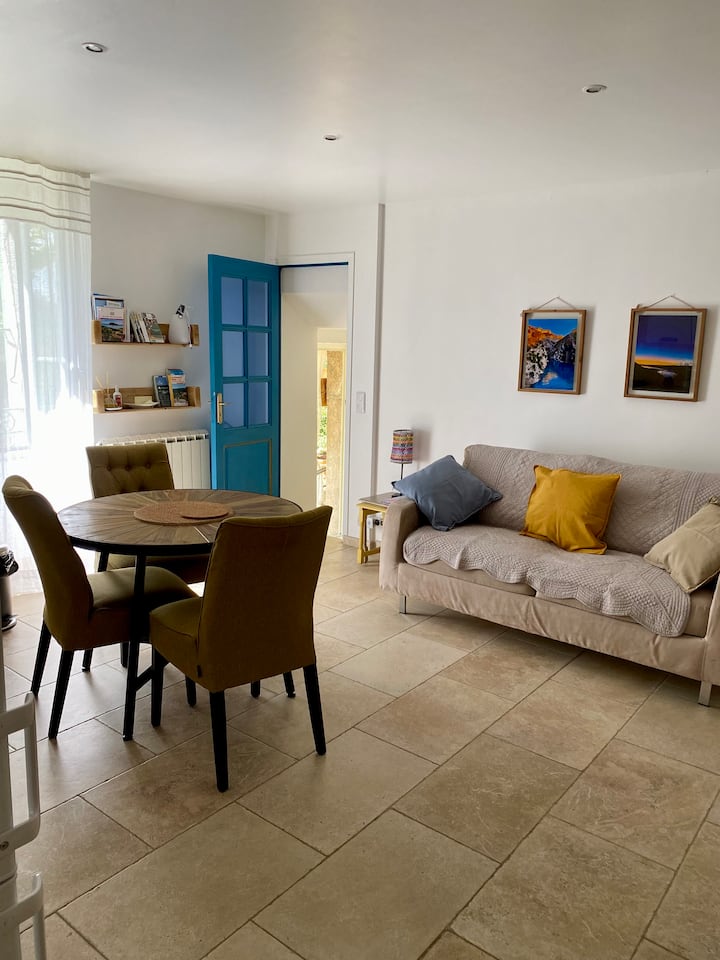 Studio 2 Prs Dans Bastide Provençale à La Campagne - Villecroze