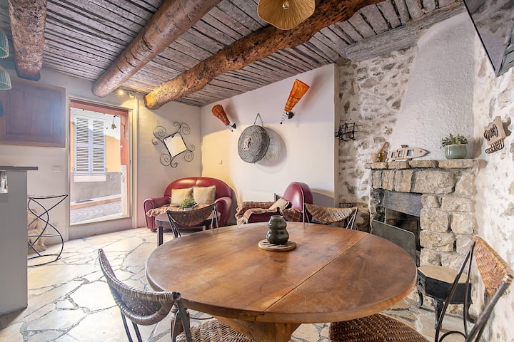 Authentique Maison De Pêcheur Au Coeur De Cassis - カシス