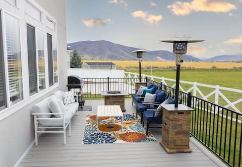 Mountain Home, Pickleball, Sleeps 16, Hot Tub/View