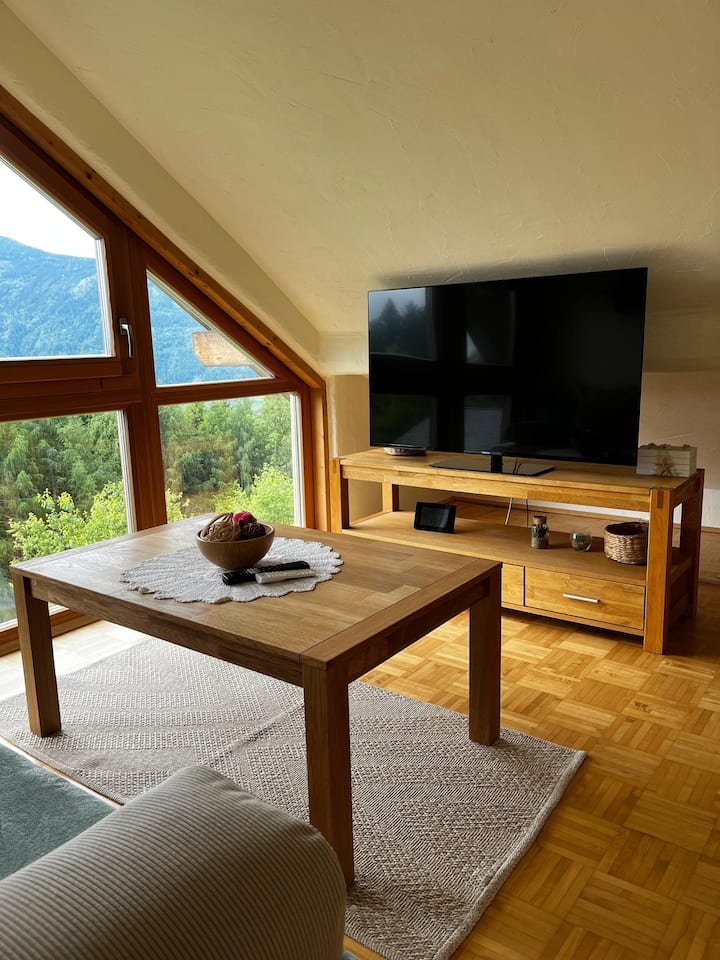 Charmante Dachgeschosswohnung "Goldeckblick" - Carinthie