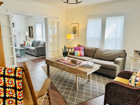 The Crafty Fox Den - Retreat House