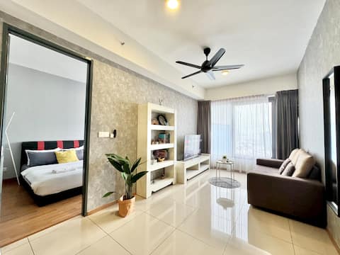*Family 2 bedroom Suite I* Homely Suite by Casey