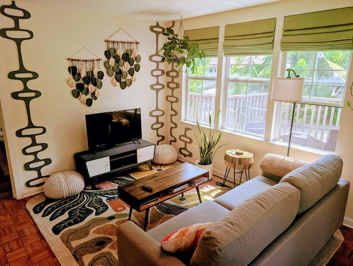 Cozy Cottage - Walk To Downtown Petaluma - Petaluma, CA