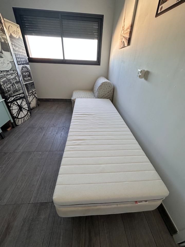 غرفة النوم 1