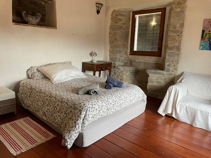 غرفة النوم 1