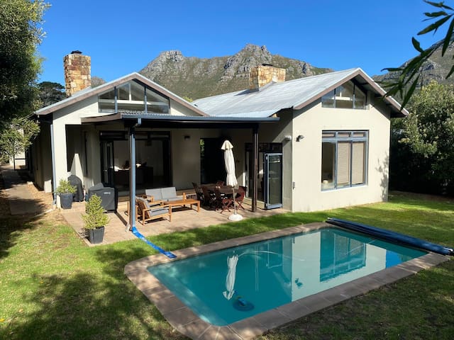 Kenrock meadows Hout Bay