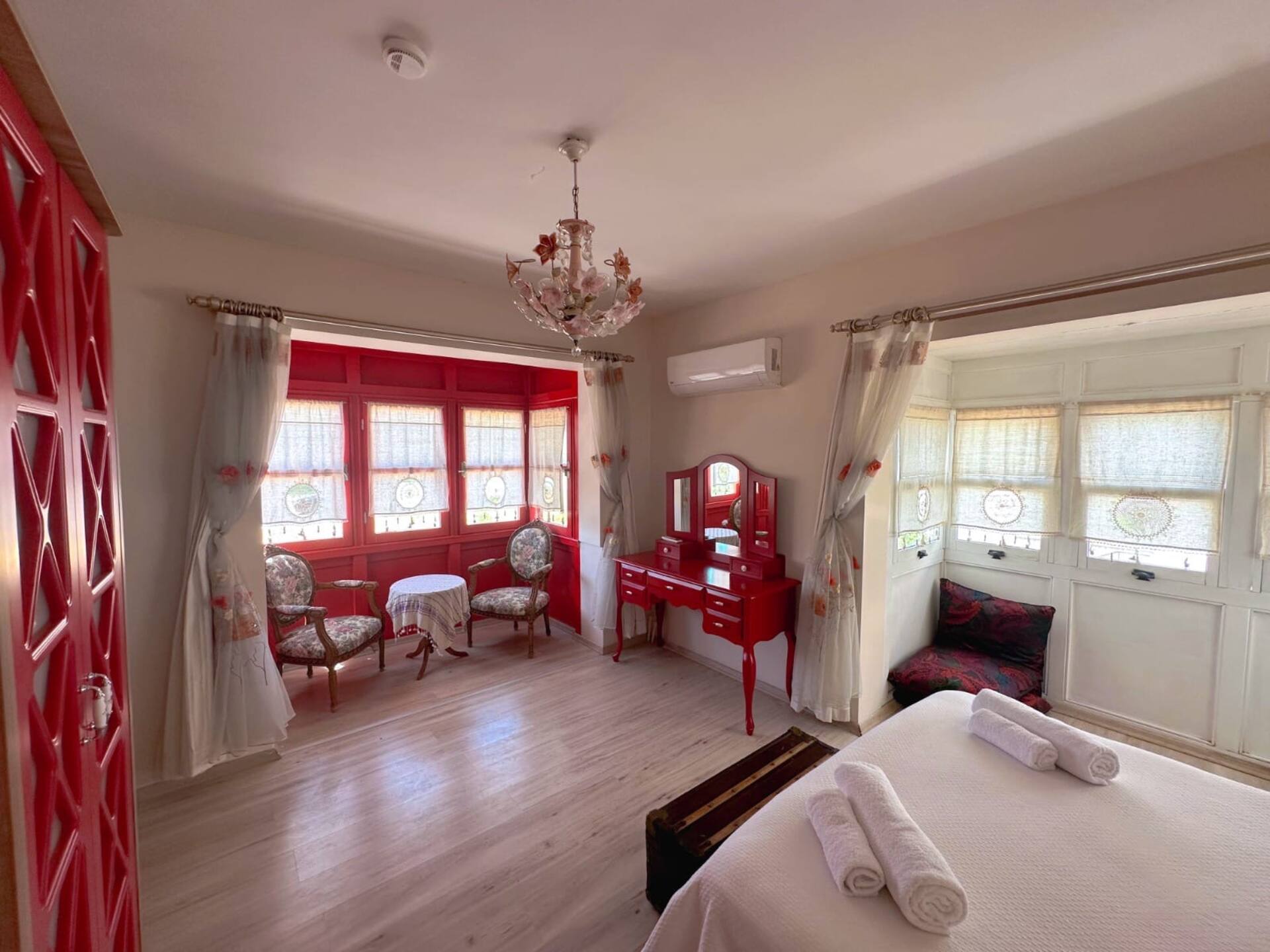 Evalacati-Villa Palma-Central&Peaceful-Superhost