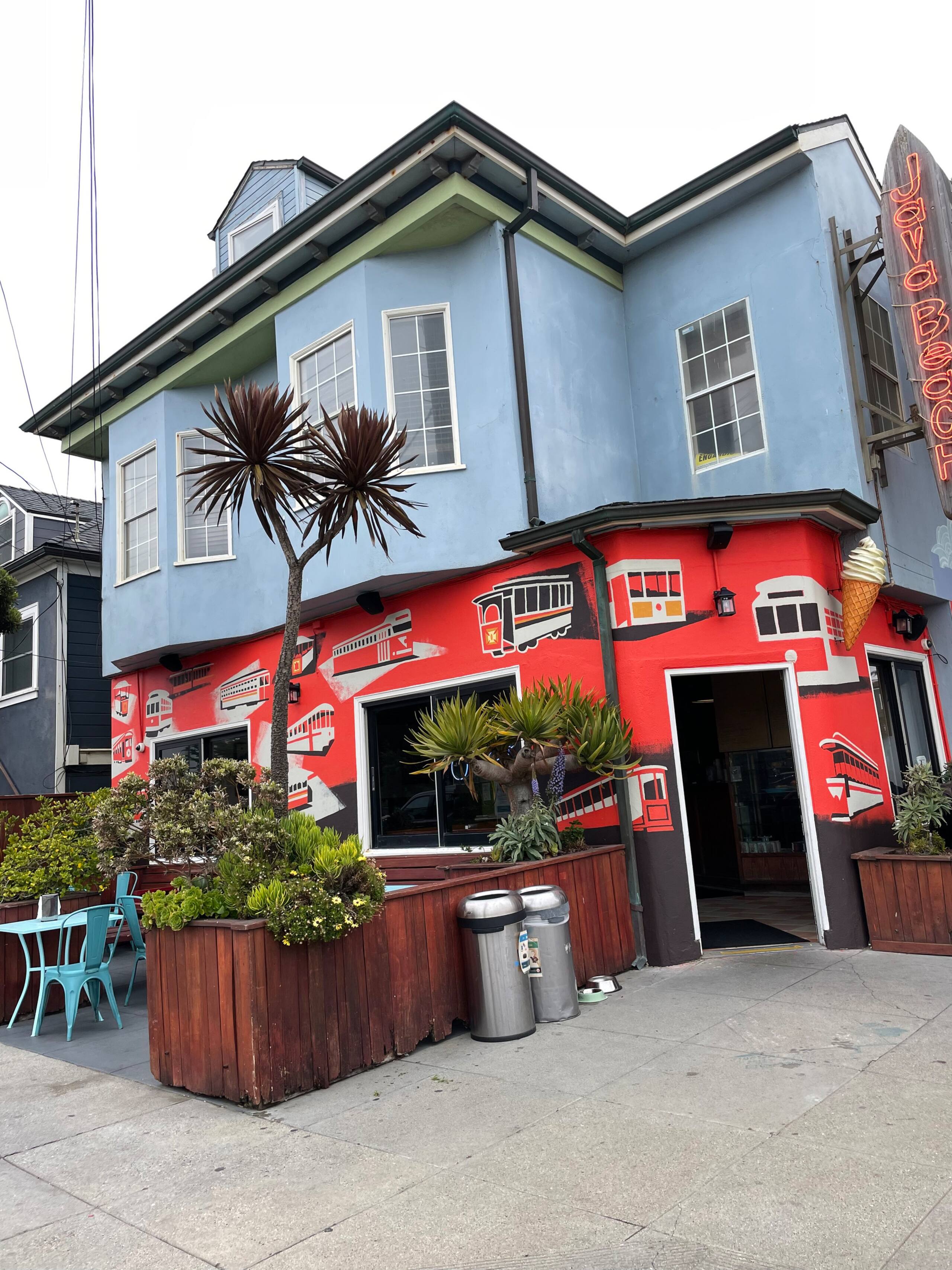 Home in San Francisco · ★4.98 · 2 bedrooms · 4 beds · 2 baths - Image 24