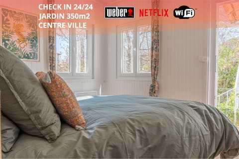 The Atypical - 350 Sqm Garden - Heart of the city