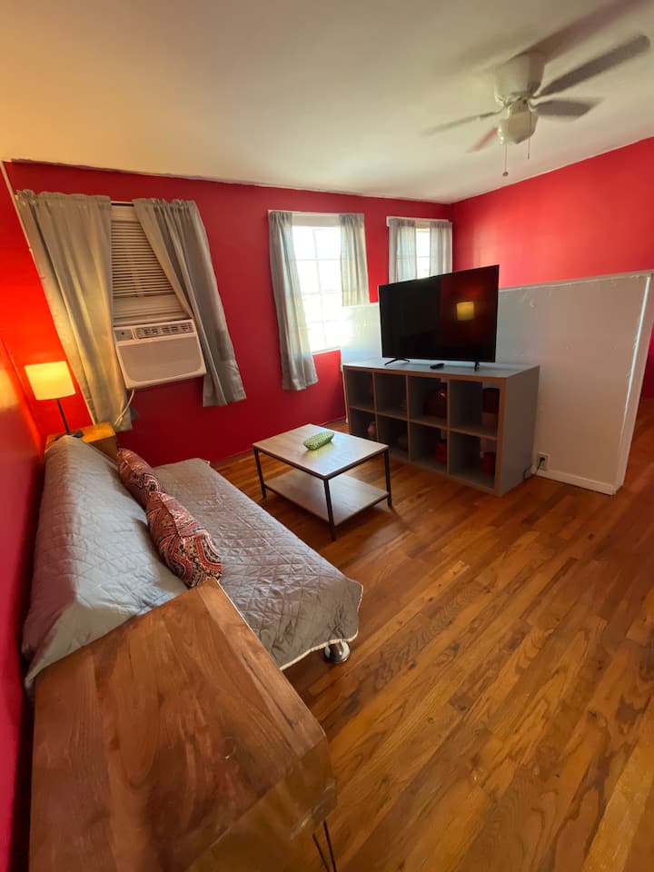 Pet & Smoke Ok Studio W/ Kitchen Near Sgmc Vsu - Valdosta, GA