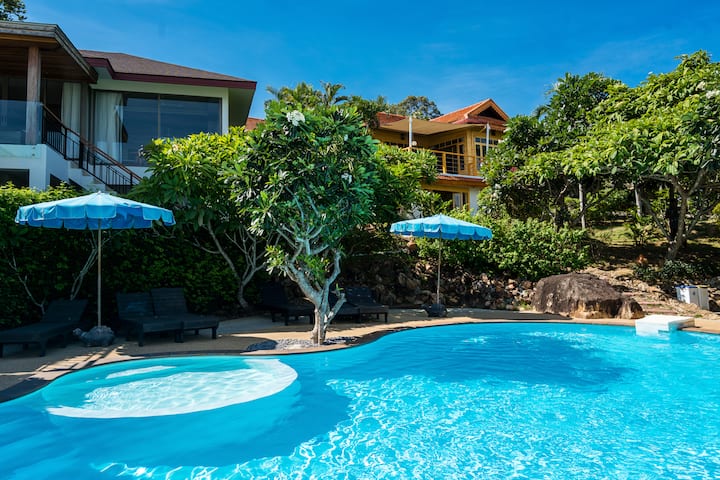Villa Thaï Sur La Plage. Vue à Couper Le Souffle - Koh Samui