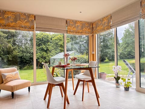 Nice independent studio away from the hustle and bustle