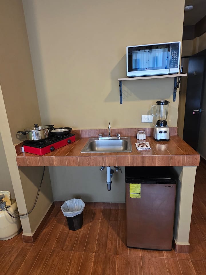 #10 Mini Loft Cómodo Con Cocina Y A/c En Cancún - Cancún