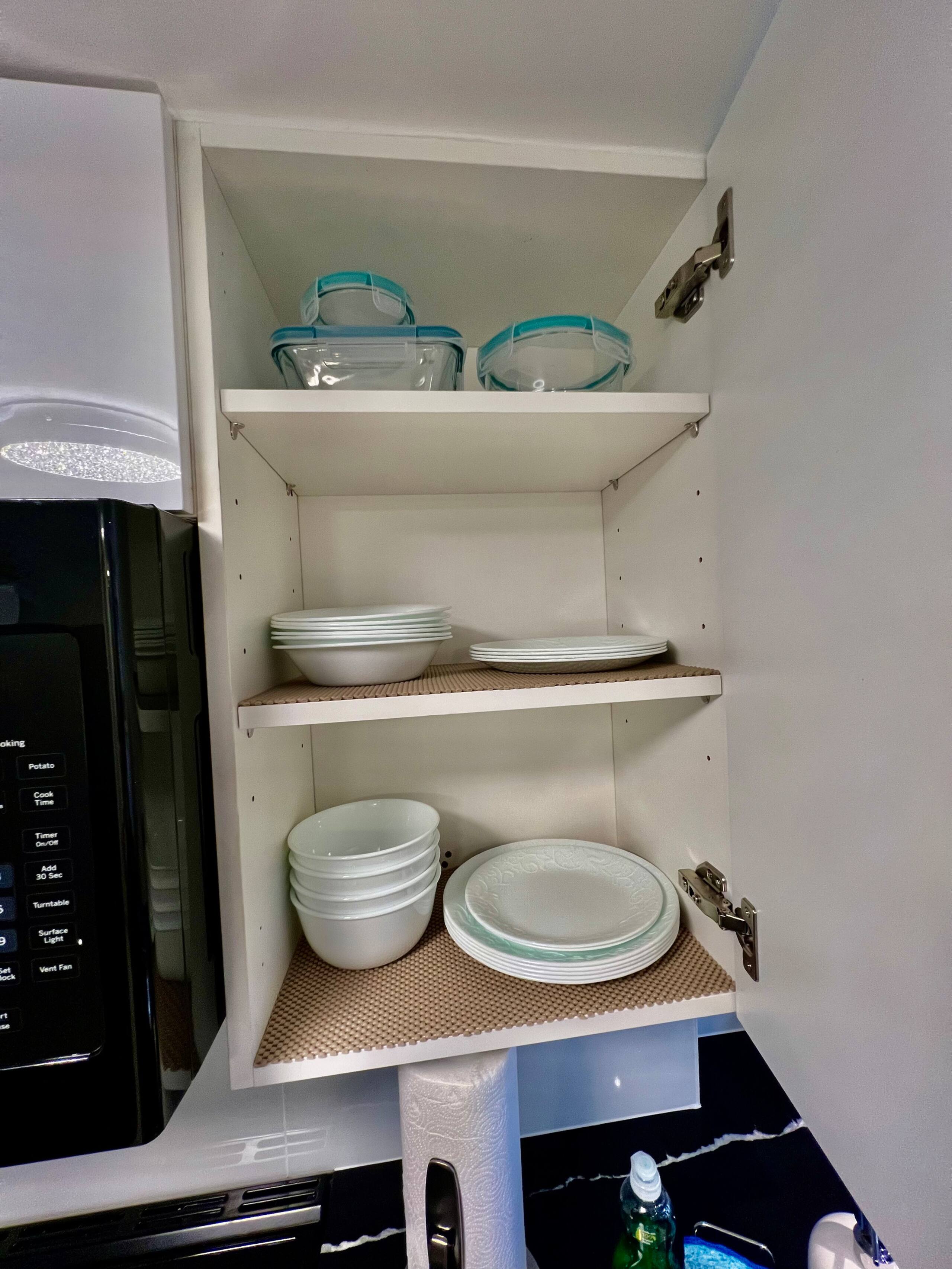 Condo in Honolulu · ★4.92 · 1 bedroom · 3 beds · 1 bath - Image 38