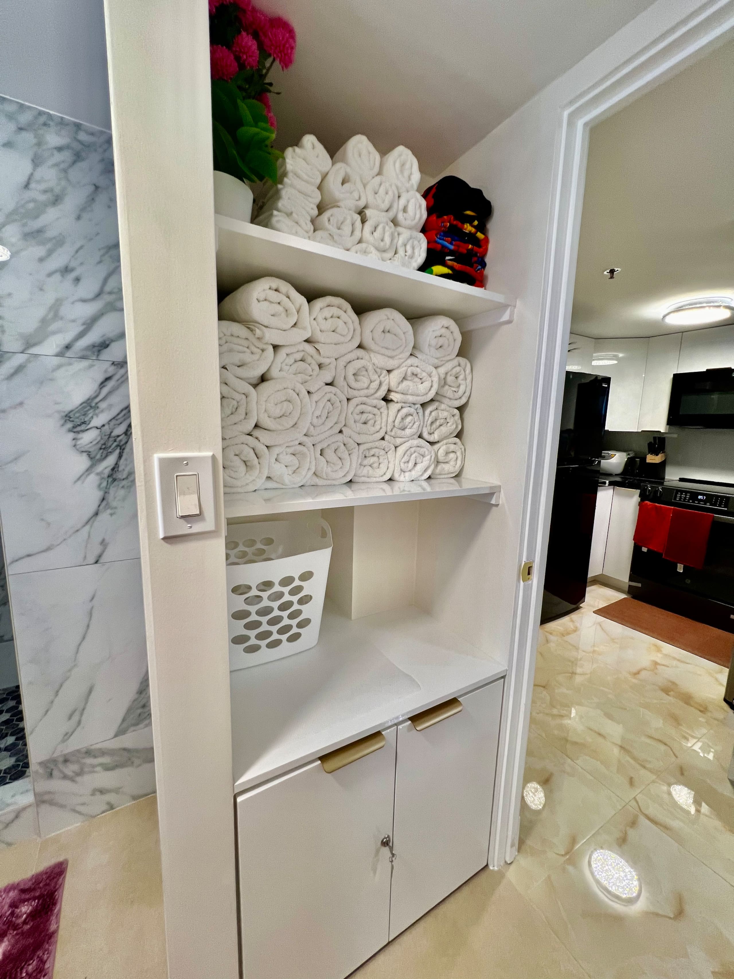 Condo in Honolulu · ★4.92 · 1 bedroom · 3 beds · 1 bath - Image 52