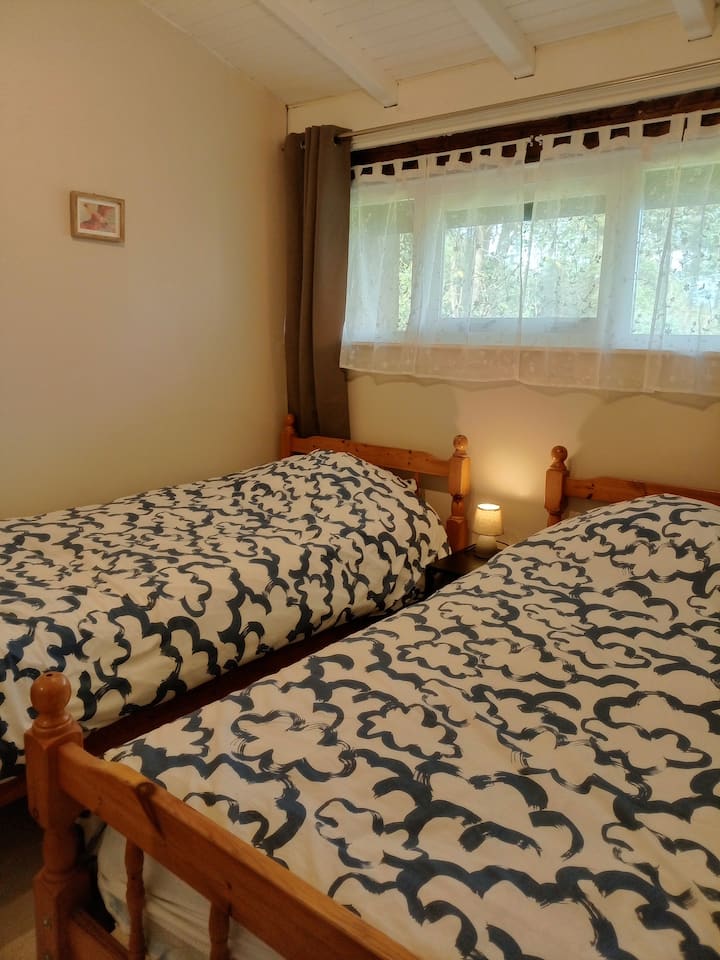 Dhomë gjumi 2