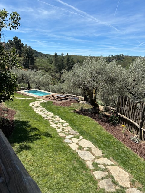 Peaceful House with Views and Pool