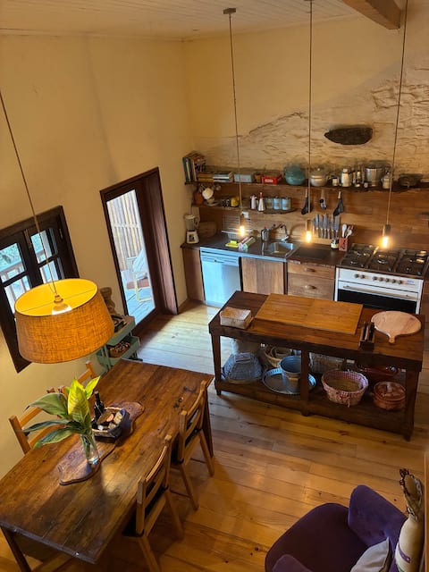 Mountain retreat, fantastic views