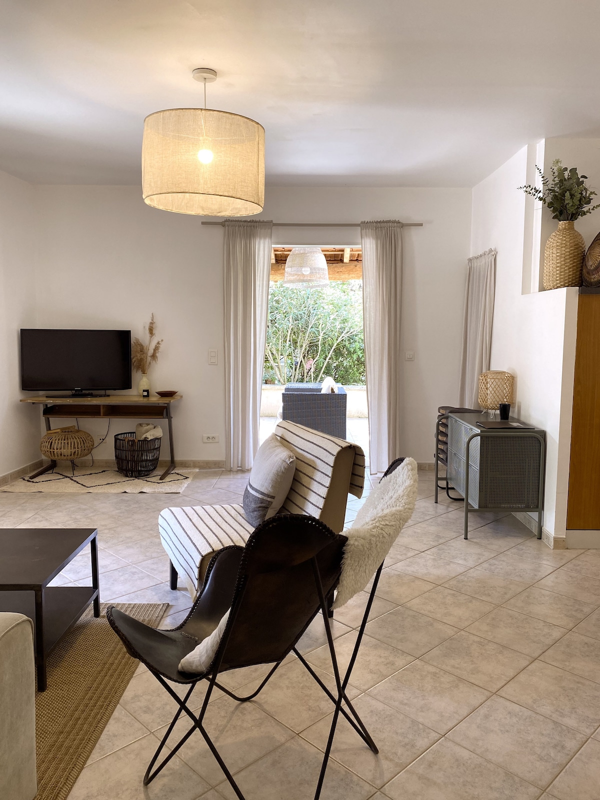 Annonce Airbnb populaire: La Fabrique – Pretty villa with shared pool à Pernes Les Fontaines