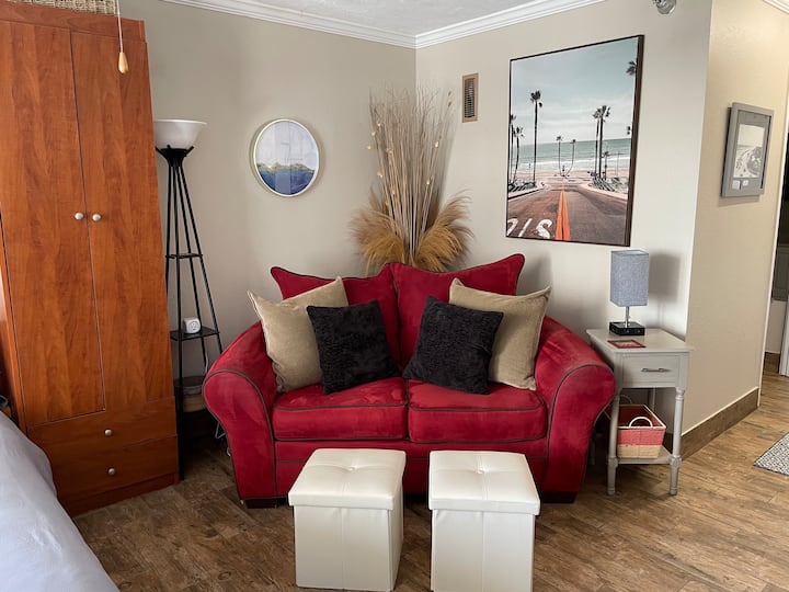 Loveseat