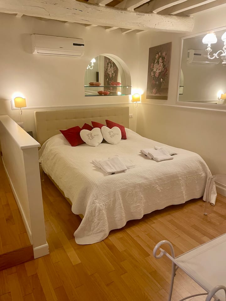 Charming Flat At Navona Place! - Rzym