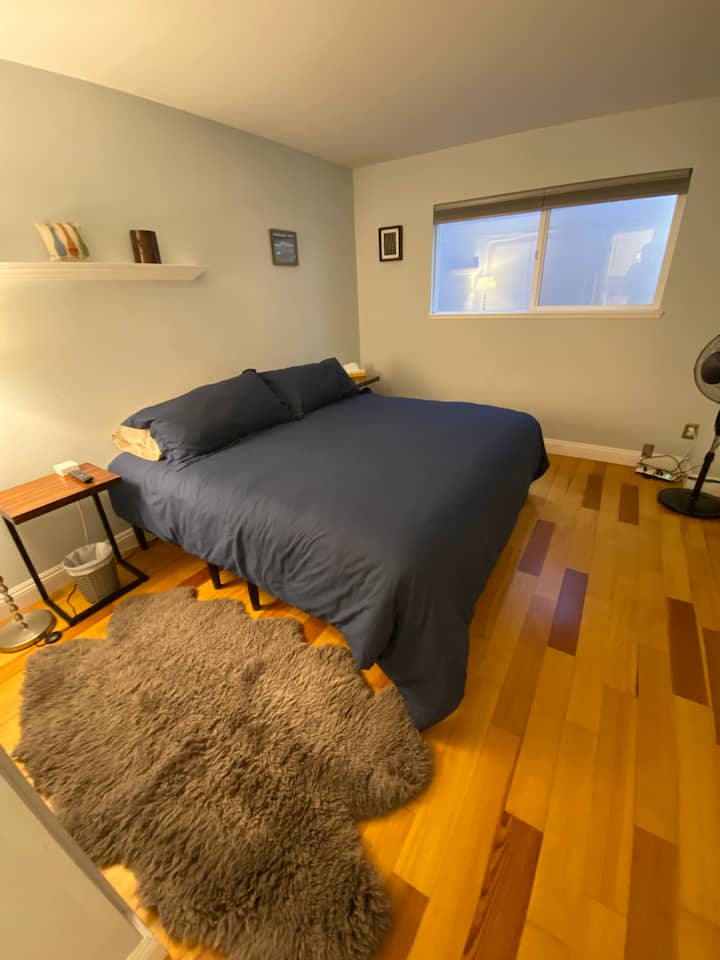 მე-2 დაბლა საძინებელი 