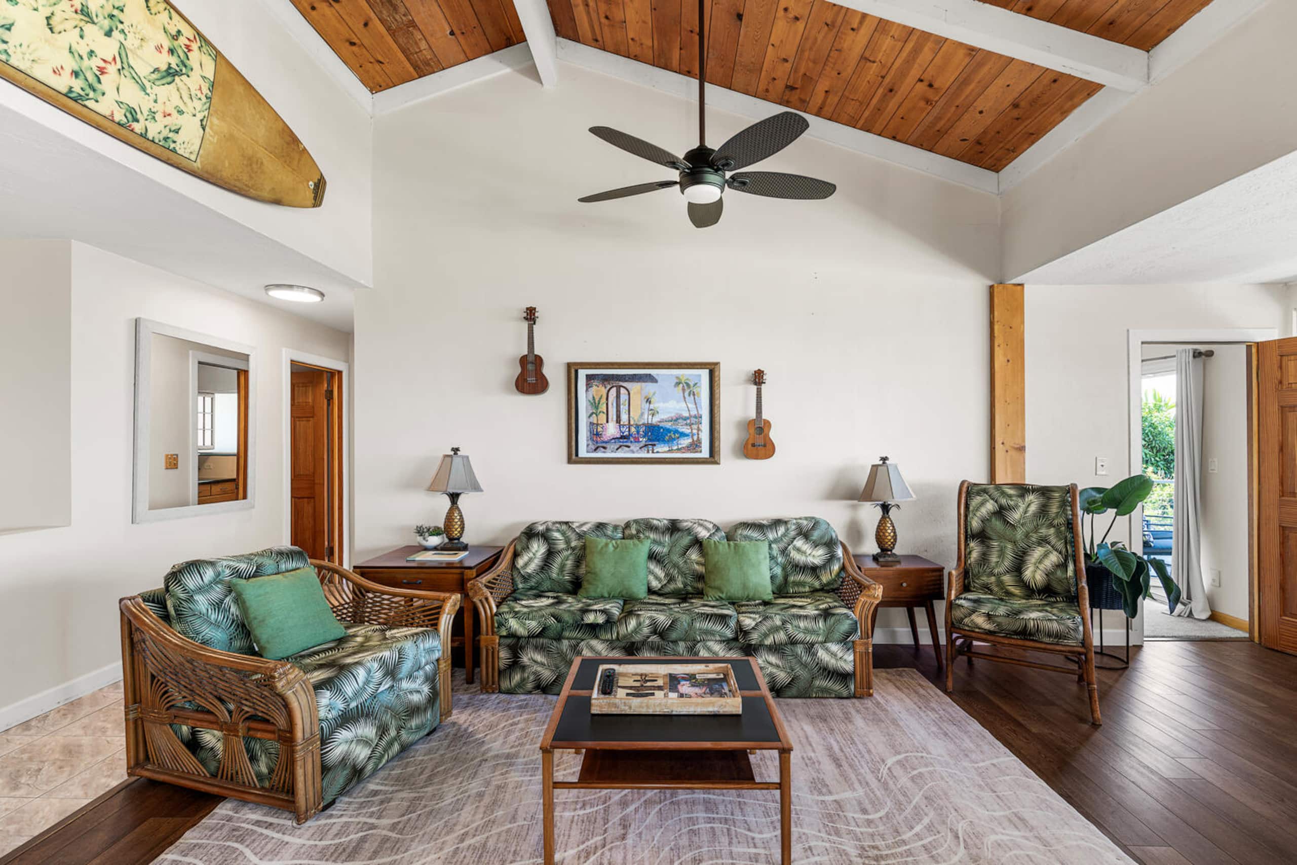 Home in Kailua-Kona · ★4.94 · 4 bedrooms · 5 beds · 3 baths - Image 8