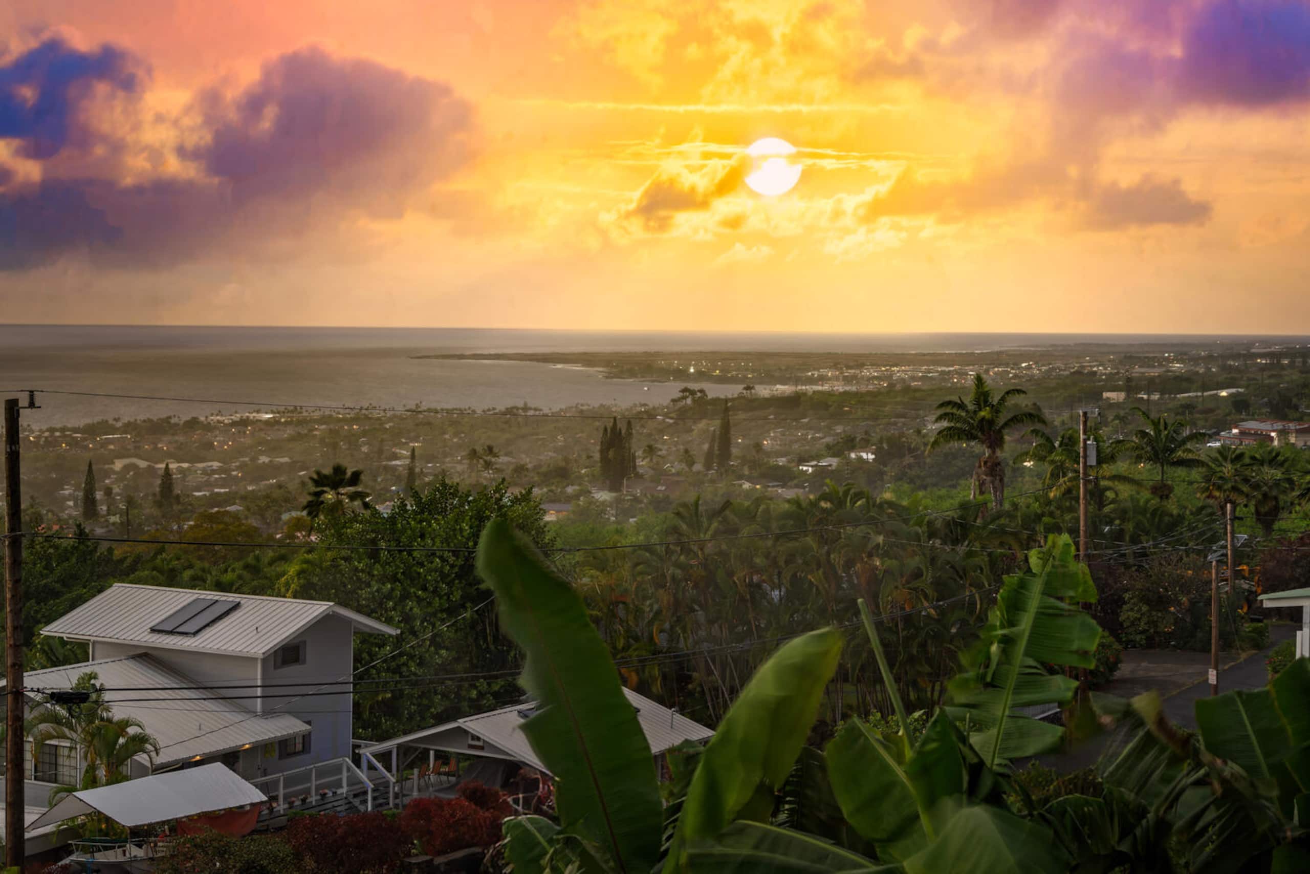 Home in Kailua-Kona · ★4.94 · 4 bedrooms · 5 beds · 3 baths - Image 52