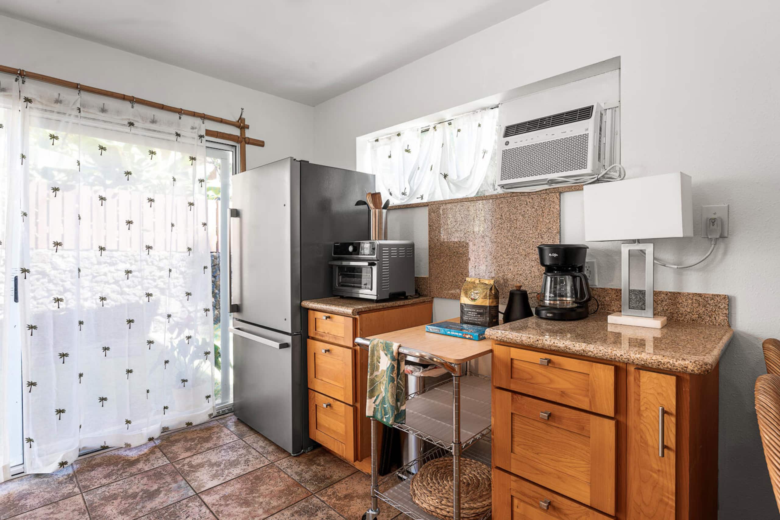 Home in Kailua-Kona · ★4.94 · 4 bedrooms · 5 beds · 3 baths - Image 22