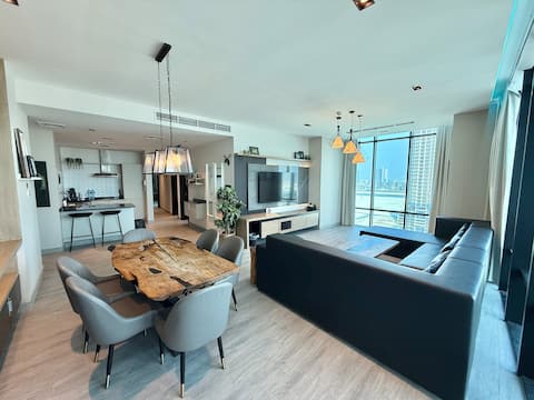 City Center Mall & Seaview Apartment