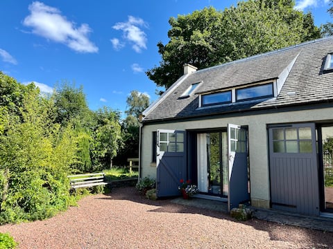 Historic Old Sawmill Lodge