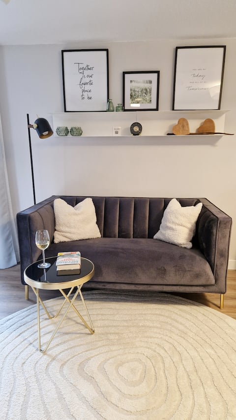 Leistungsstarkes Airbnb: Modern, cozy apartment, 3.5 km to Lake Constance. in Bodenseekreis
