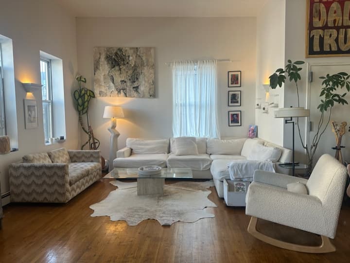 Huge Brooklyn Loft: Modern, Bright & Spacious - Brooklyn, NY