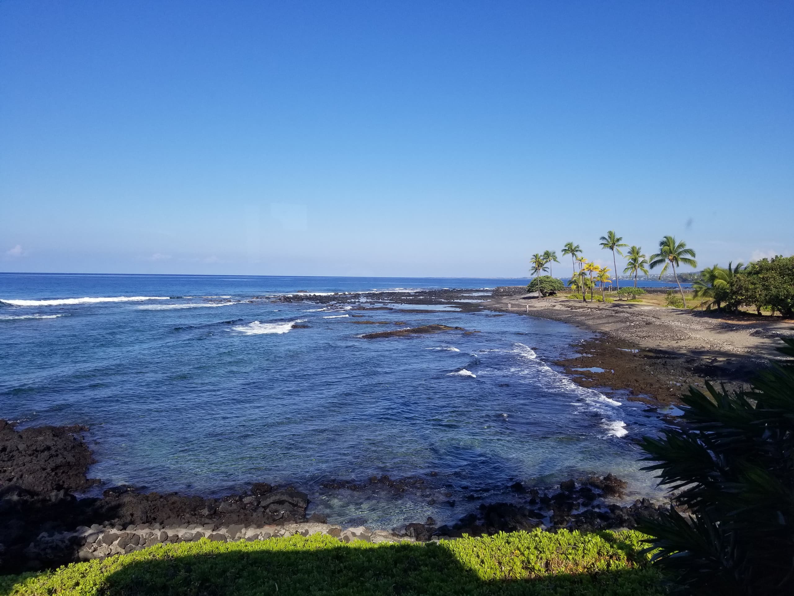 Condo in Kailua-Kona · ★4.86 · 2 bedrooms · 4 beds · 2 baths - Image 4