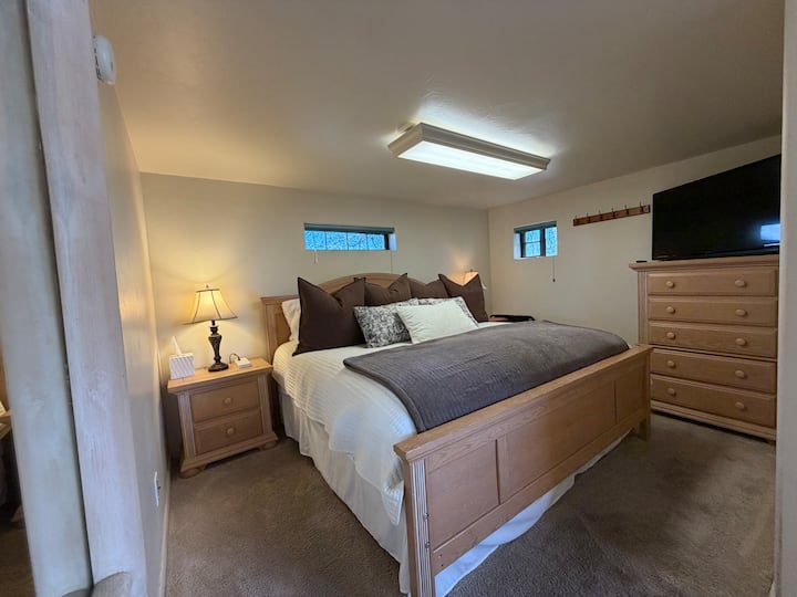 Private Casita in Casas Adobes - Guesthouses for Rent in Tucson