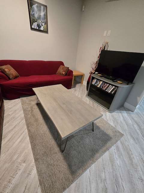 Successful Airbnb property: Farm setting, private 1 bedroom suite in Prince George