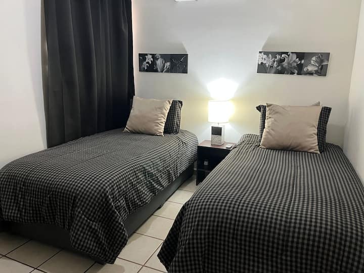 غرفة النوم 2