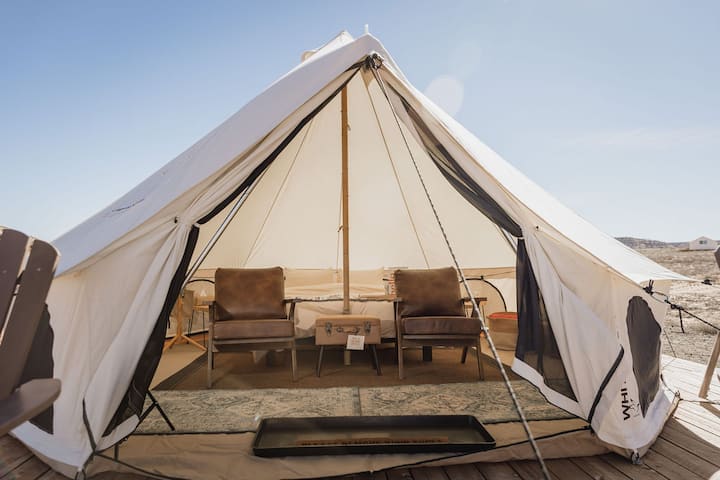Scenic Mountain View Bell Tent, National Park - Utah