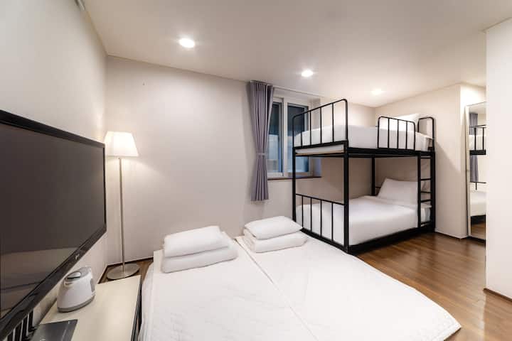 Soosong Guesthouse Family Room Near Us/jp Embassy - Séoul