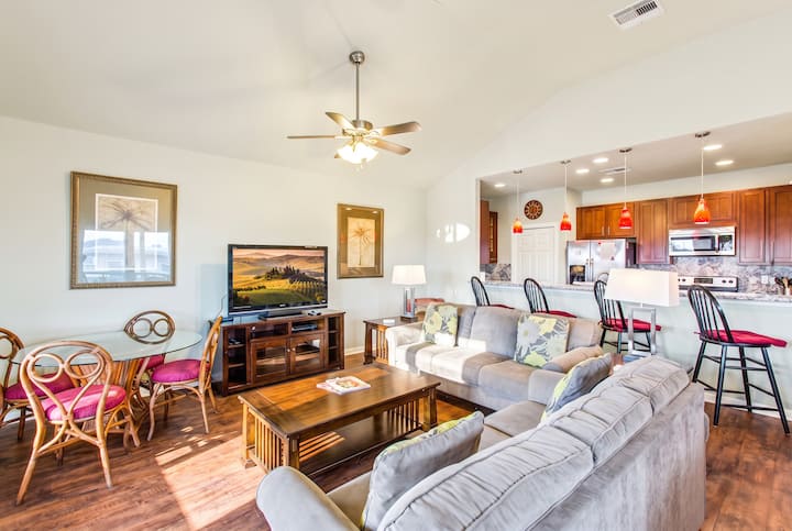 Coastal Home W/ Fire Pit | Family & Pet Friendly - ガルベストン, TX