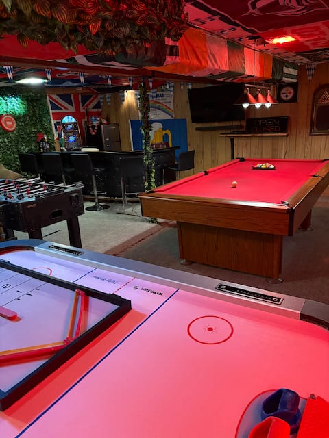 JJ’s Collingwood bar & games house.