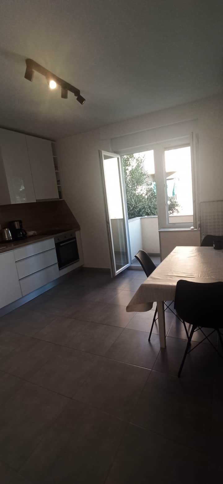 New Charming Apartment In Rijeka, Trsat - Rijeka